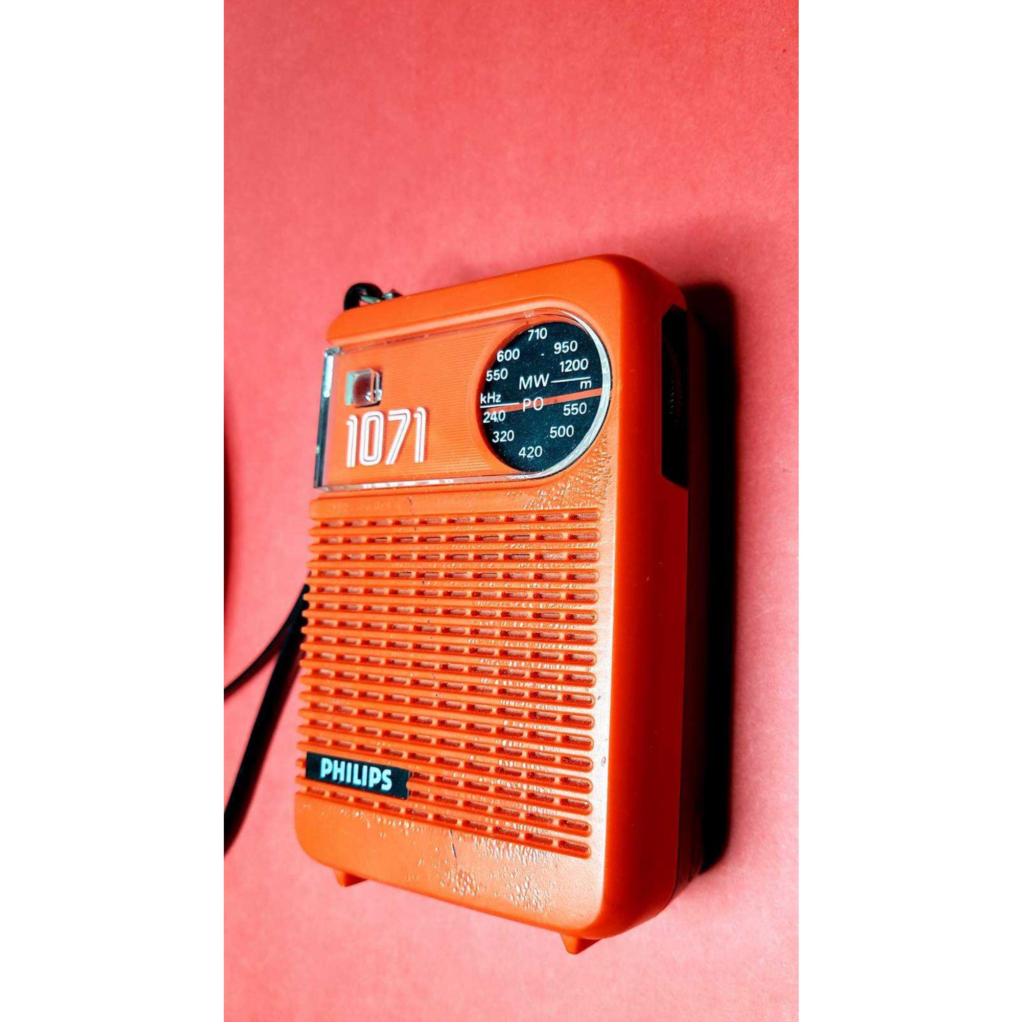 Philips Marka Eski Donem El Radyosu Calisir Durumda Fm Yok Trakyakoleksiyon Com